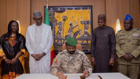 PROSTOR OSTAVLJEN I ZA DRUGE ZEMLJE: Zapadnoafričke države formirale novi vojni savez - na papiru potpis Malija, Nigera i Burkine Faso