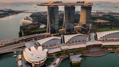 КАЖЊИВИ АМБЛЕМИ: Сингапурска влада строго о рату на Блиском истоку