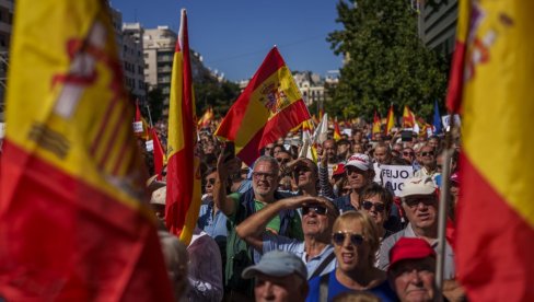 ПОЛИТИЧКИ ПОТРЕС У ШПАНИЈИ: Доњи дом парламента изгаласао амнестију за каталонске сепаратисте