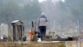 U SUBOTU SU ZADUŠNICE: Beograđani očekuju se gužve, na groblja idite javnim prevozom, a ne automobilima