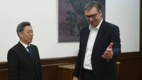 ZAHVALAN SAM KINI I RADUJEM SE SKOROM SUSRETU SA SIJEM: Predsednik Vučić se sastao sa članovima Komunističke partije Kine (FOTO)