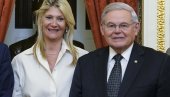 ПРИЗНАО ПОДМИЋИВАЊЕ ЂИЛАСОВОГ СЕНАТОРА И АЛБАНСКОГ ЛОБИСТЕ: Дао луксузни мерцедес супрузи сенатора САД који је тражио санкције за Србију