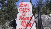 GNUSAN GRAFIT NA SPOMENIKU U KAZANIMA: Oštre reakcije iz Srpske na neviđenu sramotu Sarajeva