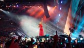 ПРАВИМО НАЈБОЉУ ЖУРКУ: Александра Пријовић одушевила све присутне на трећем концерту у Штарк Арени (ФОТО)