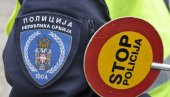 МАЛОЛЕТНИК (14) ДИВЉАО ЗА ВОЛАНОМ: Полиција у Лазаревцу зауставила аутомобил због пребрзе вожње, остали затечени оним шта виде