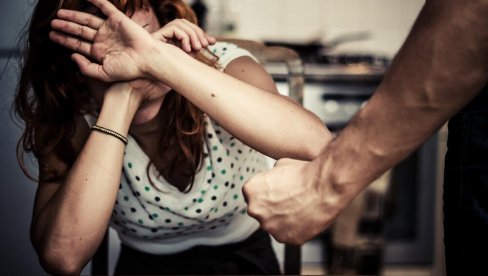 GODIŠNJE DO 1.200 SLUČAJEVA: Alarmantni podaci o porodičnom nasilju u Crnoj Gori