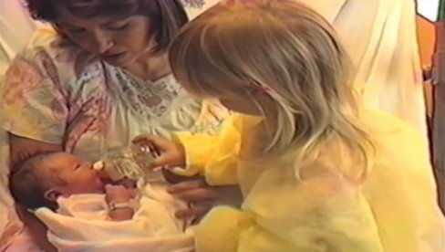 NE, TO NIJE SAMO VODA! Čime su roditelji 90-ih hranili decu: Čudo da je iko preživeo Današnji roditelji se zbog ovog krste (VIDEO)