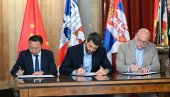 TOPLOTA STIŽE IZ OBRENOVCA: U Starom dvoru potpisan Aneks ugovora o izgradnji vangradskog toplovoda do Novog Beograda