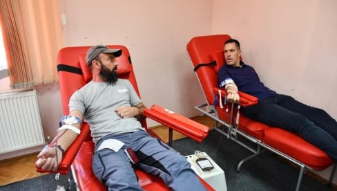 HUMANOST NA DELU: Redovne akcije dobrovoljnog davalaštva krvi u Kraljevu