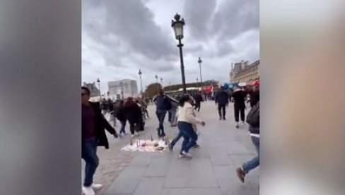 ЉУДИ У ПАНИЦИ БЕЖЕ ИЗ ЛУВРА: Чувени музеј у Паризу евакуисан због дојаве о бомби (ВИДЕО)
