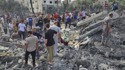TEŠKA SITUACIJA: Gazi potrebno 100 kamiona humanitarne pomoći dnevno