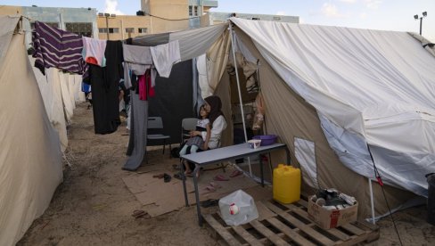 DO 30 KAMIONA: UN se nadaju da će drugi konvoj pomoći danas biti pušten u Gazu