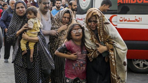 RODITELJI ISPISUJU IMENA DECE NA NJIHOVE NOGE I STOMAKE: Kada čujete šta je razlog, zaplakaćete - Potresan fenomen u Gazi