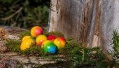 VULKAN JAJA ZA VASKRS: Tehnika farbanja koju će deca obožavati (VIDEO)