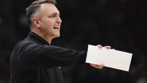 СРБИН ДЕЛИ ПАЦКЕ: Рајаковић чини чуда са Торонтом у НБА