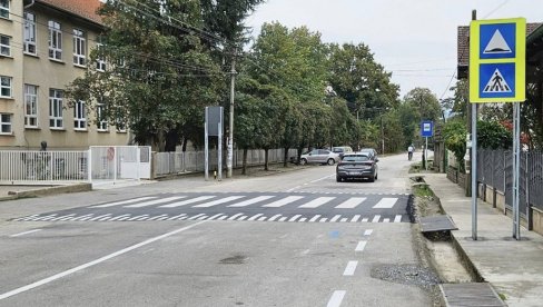 PETROVAC NA MLAVI: Postavljena nova saobraćajna signalizacija u zonama škola