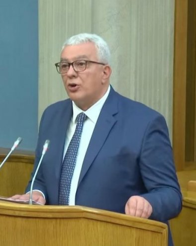 TOTALNI HAOS U CRNOJ GORI: Mandić ne može da vodi sednicu zbog teške situacije, Spajić i Milatović pobegli u Beč