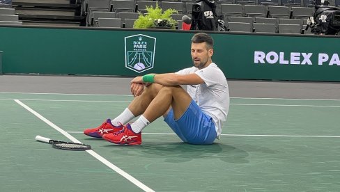 TENISKI SVET U ČUDU: Novak Đoković povukao neočekivan potez pred start Završnog mastersa u Torinu (VIDEO)
