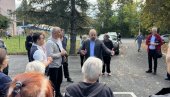 NOVI PARKINZI U RAKOVICI: Predsednik opštine ponovo slušao predloge građana za poboljšanje kvaliteta života