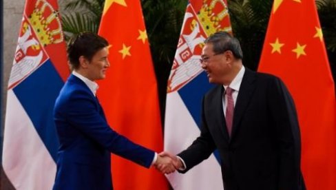 ОГРОМНА ЧАСТ СЕ УКАЗУЈЕ СРБИЈИ: Премијерка Брнабић након састанка са кинеским премијером (ФОТО)
