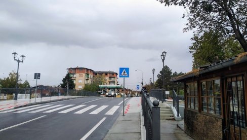 КОМФОРАН КАО ПИСТА: Пуштен у саобраћај новоизграђени друмски мост у Параћину (ФОТО)
