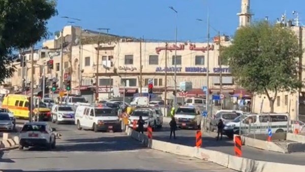ТЕРОРИСТИЧКИ НАПАД: Три особе повређене у нападу у Јерусалиму, полиција саопштила да је реч о тероризму