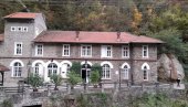 PODIGNUTA RUČNIM ALATOM - OD KAMENA I NA KAMENU: Mala hidroelektrana „Vučje“, ponos juga Srbije (FOTO/ VIDEO)