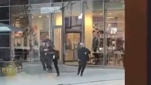 ХАОС У НЕМАЧКОЈ: Полиција пуцала на мушкарца, пролазници све снимили телефоном (ВИДЕО)