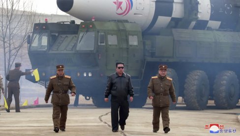 OVA RAKETA U KIMOVOM ARSENALU BRINE ZAPAD: Pjongjang potvrdio testiranje krastarećeg projektila Pulhvasal-3-31 (FOTO)
