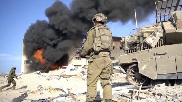 РАТ У ИЗРАЕЛУ: ИДФ засипа челиком Газу, а онда шаље тенкове; Хамас погодио концетрацију људства, а Хезболах базу ИДФ (МАПА/ВИДЕО/ФОТО)