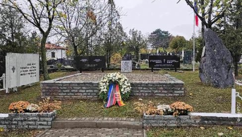 СПОМЕН-ПЛОЧА ПРЕМЕШТЕНА БЕЗ ЗНАЊА НАШЕ АМБАСАДЕ: Немачко Министарство спољних послова о померању спомен-обележја српским војницима