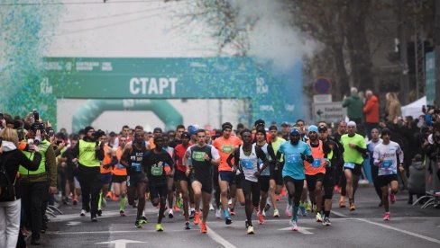 SPEKTAKL U PRESTONICI SRBIJE: Elitni trkači napadaju rekord Beogradskog polumaratona