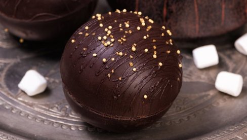 IDEALNE I ZA POSNU I ZA MRSNU TRPEZU: Ove čokoladne bombice spremaju se za 10 minuta