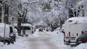 NA DESETINE POVREĐENIH, IMA I MRTVIH: Mraz i snežne padavine okovale Nemačku, prete im kolapsi u saobraćaju i snabdevanju strujom