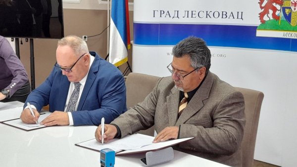 ОД ГРАДА ДВА МИЛИОНА: Помоћ уређењу прве ромске хришћанске цркве у Лесковцу