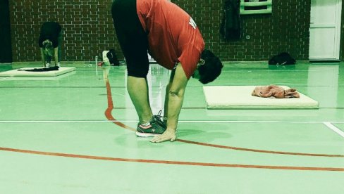 ВЕЖБАЋЕ ДОКЛЕ ЈЕ НОГЕ НОСЕ: Даница Влаховић инструктор аеробика и у 77. години