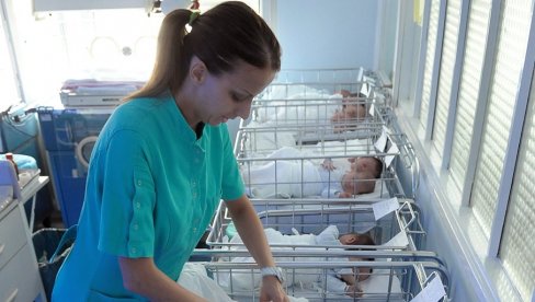 LEPA VEST ZA VRANJANCE: Povećana davanja porodicama sa trojkama i duplim blizancima u Vranju