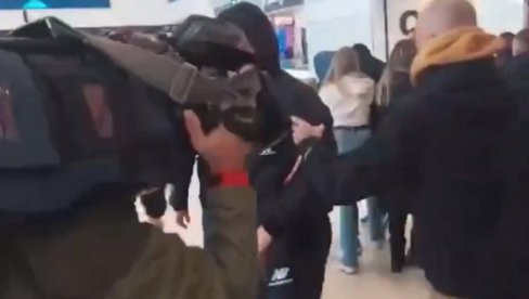 HAOS I U ZAGREBU: Bed blu bojsi se vraćaju iz grčkih zatvora posle ubistva navijača AEK-a, a na aerodromu u Hrvatskoj - incident (VIDEO)