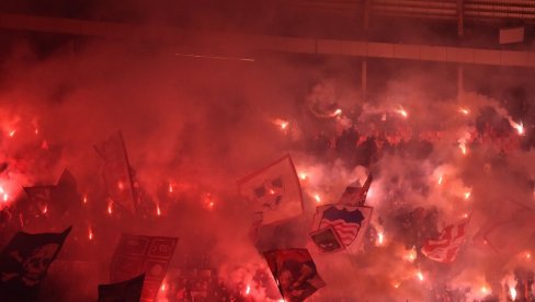 PUNE TRIBINE: Rasprodat stadion za 172. večiti derbi