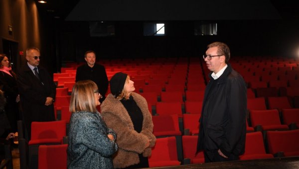 ВУЧИЋ ОБИШАО РАДОВЕ НА РЕКОНСТРУКЦИЈИ СЦЕНЕ СТУПИЦА: Реновирамо престижни Театар - у обнову ће бити уложено више од 10 милиона евра (ВИДЕО)