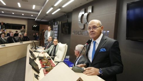 ESTRADNI UMETNICI I IZVOĐAČI JEDNOGLASNO ODLUČILI: Dragiša Golubović ponovo izabran za predsednika saveza estradno-muzičkih umetnika Srbije