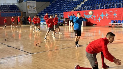 POTREBNA POBEDA ZA PLASMAN NA SVETSKI ŠAMPIONAT: Futsal reprezentacija se u Zrenjaninu priprema za duel sa Poljskom (FOTO/VIDEO)