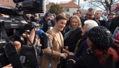 HVALA GRAĐANIMA NA PODRŠCI: Premijerka Brnabić u opštini Lebane