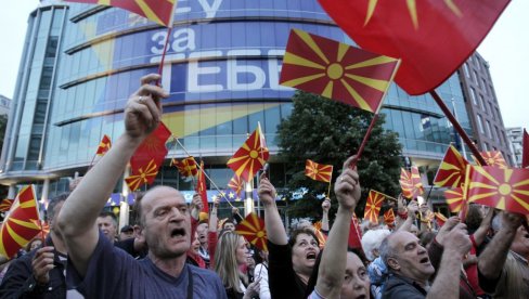 BRISEL GURA BUGARE U USTAV: U Severnoj Makedoniji na aprilsko-majskom dvojnom glasanju novo odmeravanje snaga