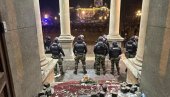 PROCESUIRANO 38 OSOBA ZBOG NAPADA NA SKUPŠTINU Ivković: Policija puna tri sata trpela napad