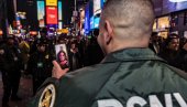 DRAMA U NJUJORKU: Uleteo automobilom među ljude koji su slavili Novu godinu - ima povređenih