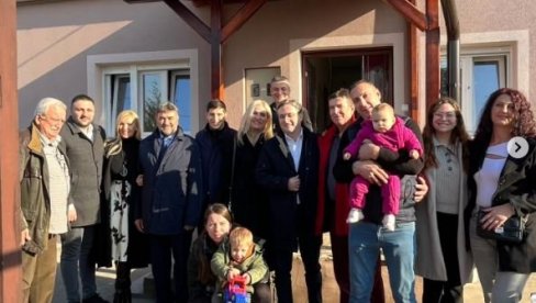 SREĆAN I VESELI IZDATAK ZA DRŽAVU: Porodica Milojević kupila prvu nekretninu uz subvenciju države - Do sada pomoć odobrena za 552 majke