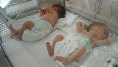 OD POČETKA GODINE ROĐENO 16 BEBA: U leskovačkom porodilištu brojniji dečaci