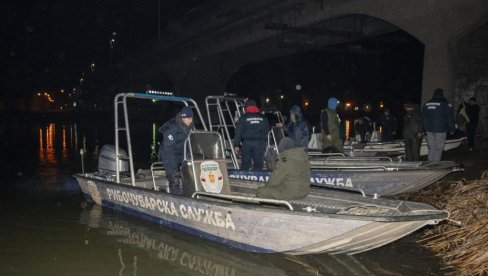 КРИВОЛОВЦИ НЕ МИРУЈУ: Током празника пронађено чак 11 километара нелегалне мреже за пецање