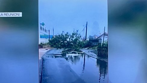 БЕЛАЛ НАПРАВИО БЕЛАЈ: Снажан циклон брзином од 217 километара на сат пустоши француску прекоморску територију Реунион, има и погинулих